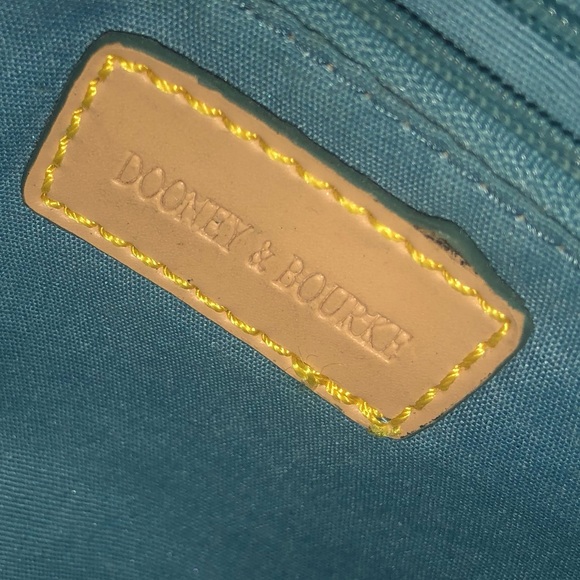 Dooney and Bourke Bumblebee bag! - Picture 6 of 16